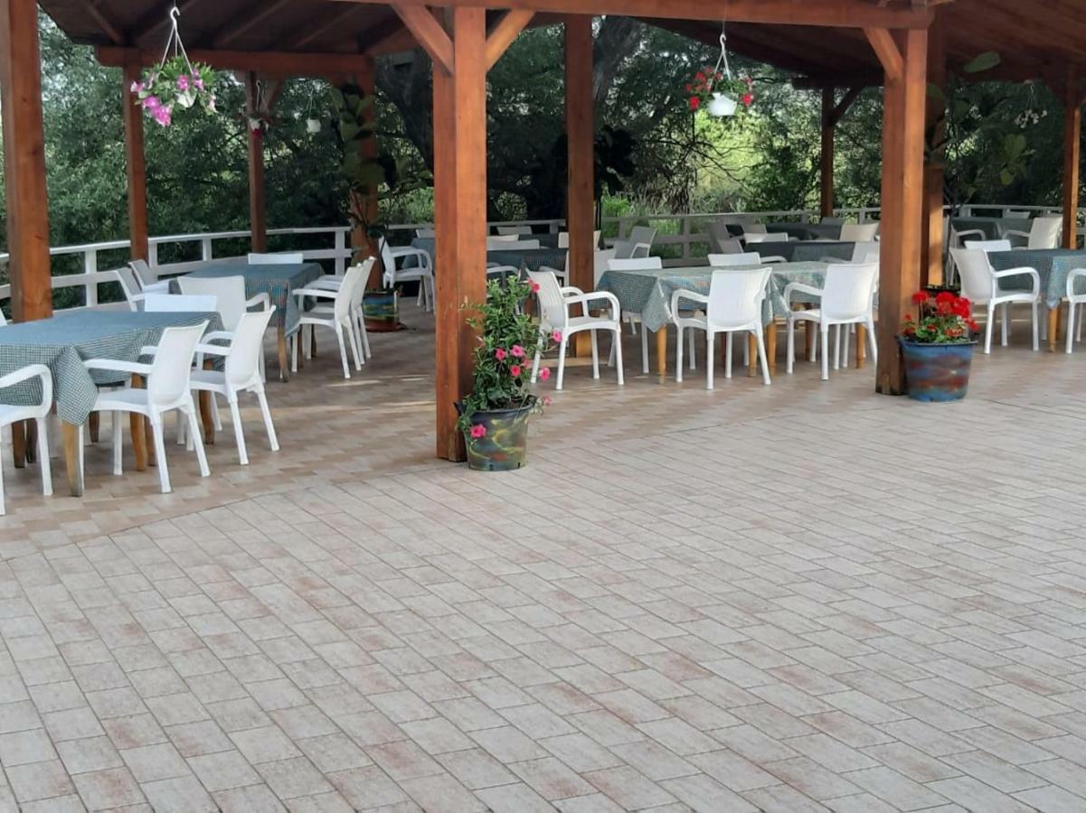 Resort Te Zagolli Орикум Екстериор снимка